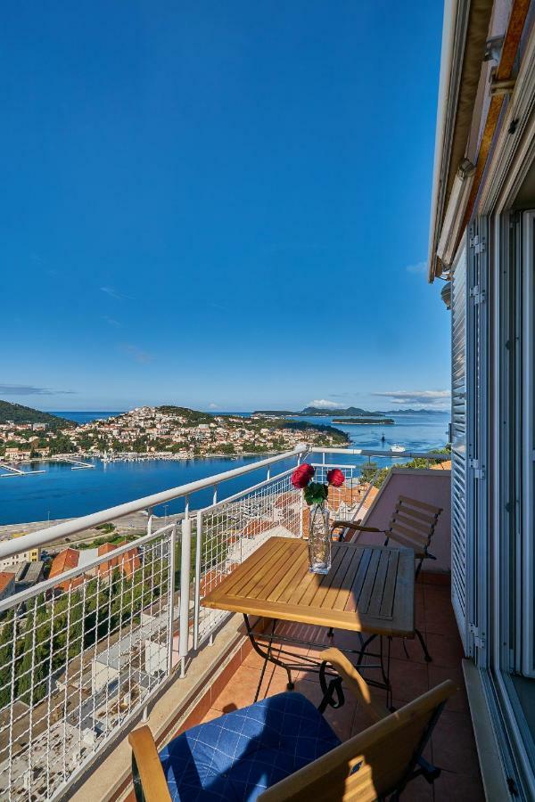 Lucy'S View Dubrovnik Exterior photo